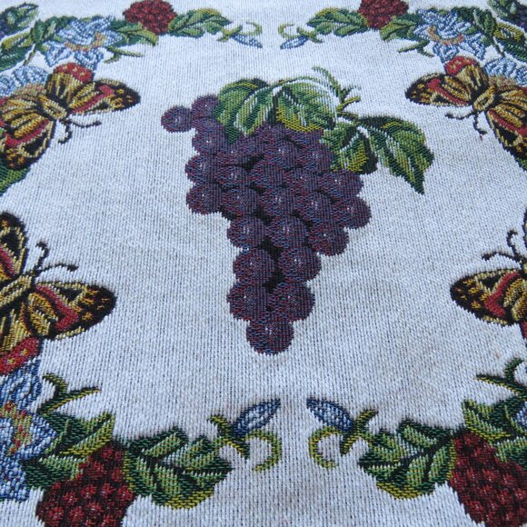 Set of 2 Vintage Tapestry Placemats With Grapes, Flowers & Butterflies - Picture 3 of 5